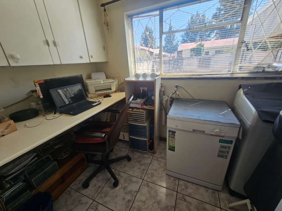 3 Bedroom Property for Sale in Florentia Gauteng