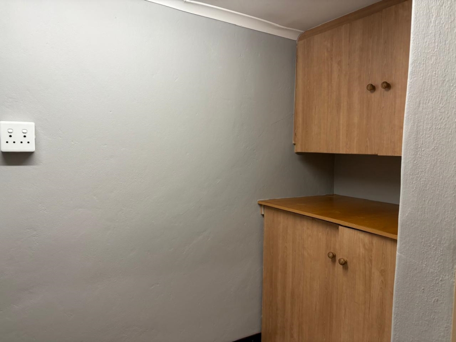 To Let 2 Bedroom Property for Rent in Kilner Park Gauteng