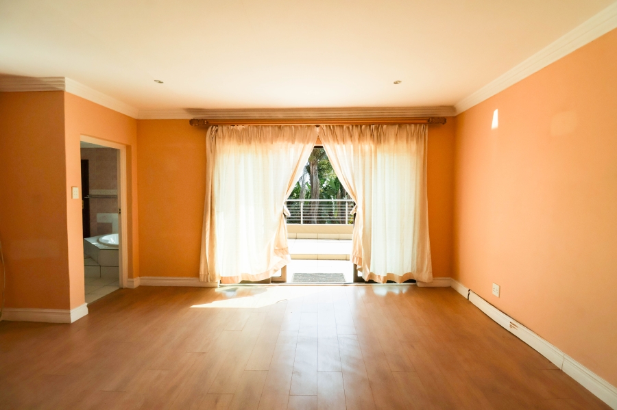 5 Bedroom Property for Sale in Lonehill Gauteng