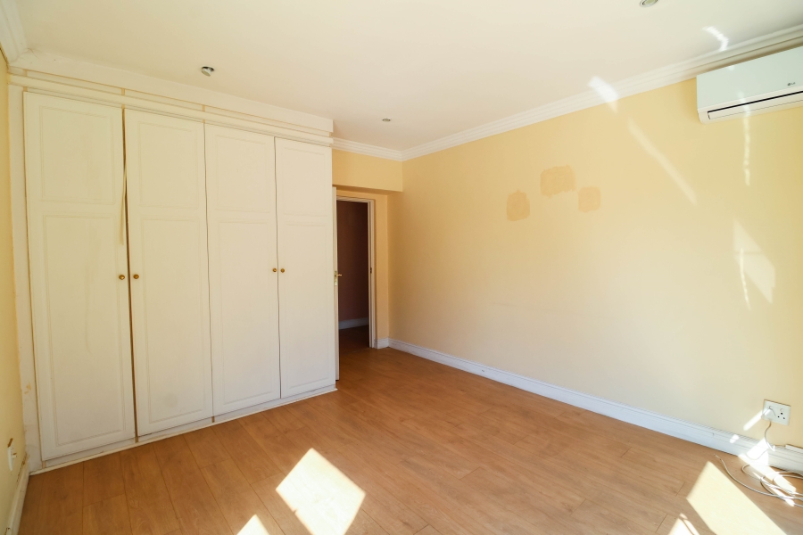 5 Bedroom Property for Sale in Lonehill Gauteng