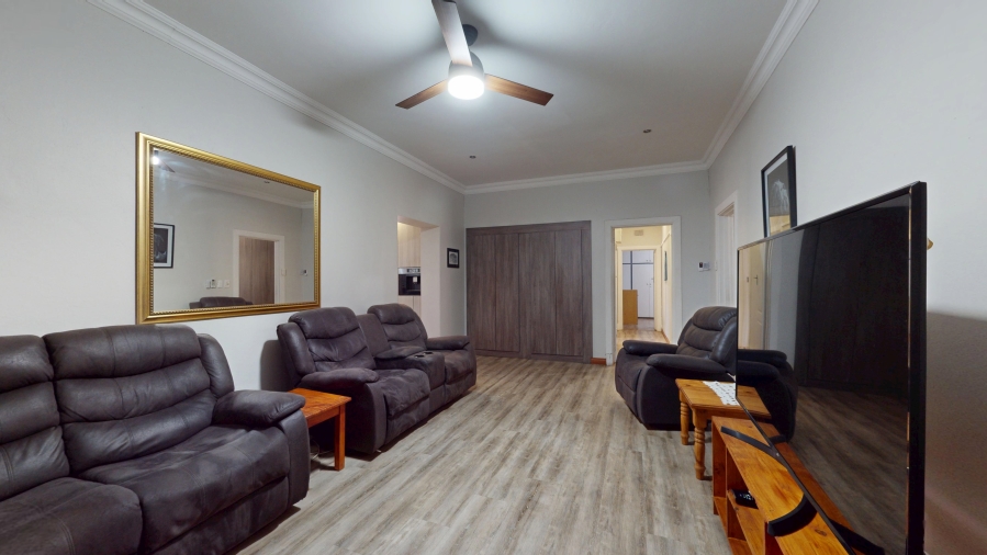 5 Bedroom Property for Sale in Solheim Gauteng
