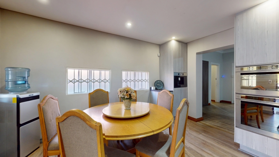 5 Bedroom Property for Sale in Solheim Gauteng