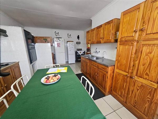 4 Bedroom Property for Sale in Verwoerdpark Gauteng