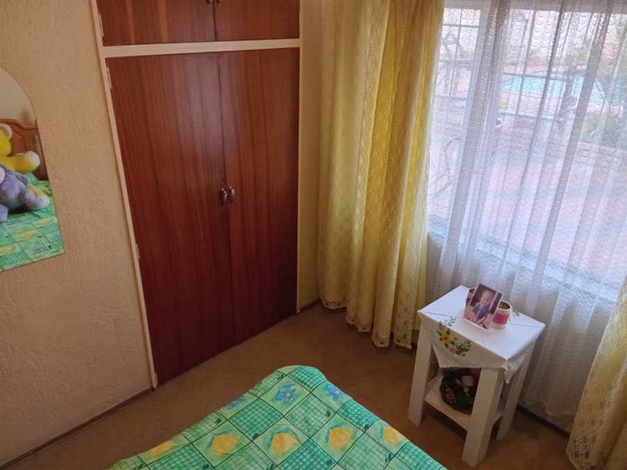4 Bedroom Property for Sale in Verwoerdpark Gauteng