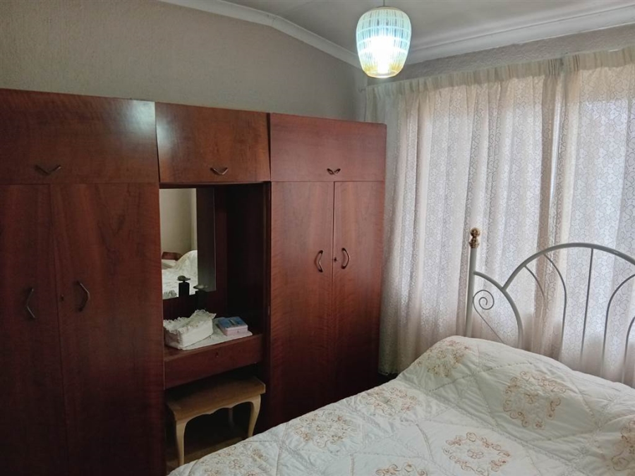 4 Bedroom Property for Sale in Verwoerdpark Gauteng