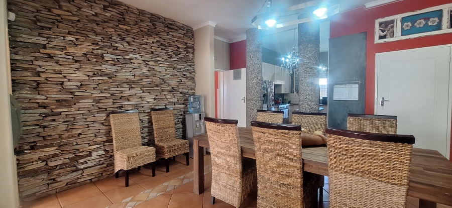 4 Bedroom Property for Sale in Rant En Dal Gauteng