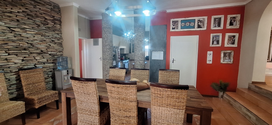 4 Bedroom Property for Sale in Rant En Dal Gauteng
