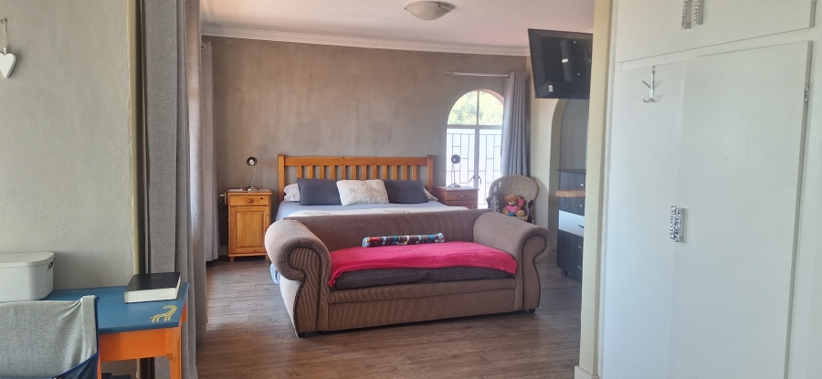 4 Bedroom Property for Sale in Rant En Dal Gauteng