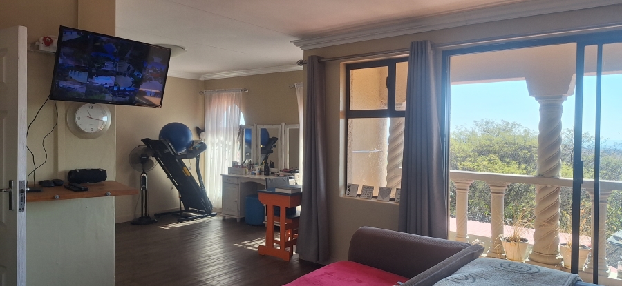 4 Bedroom Property for Sale in Rant En Dal Gauteng