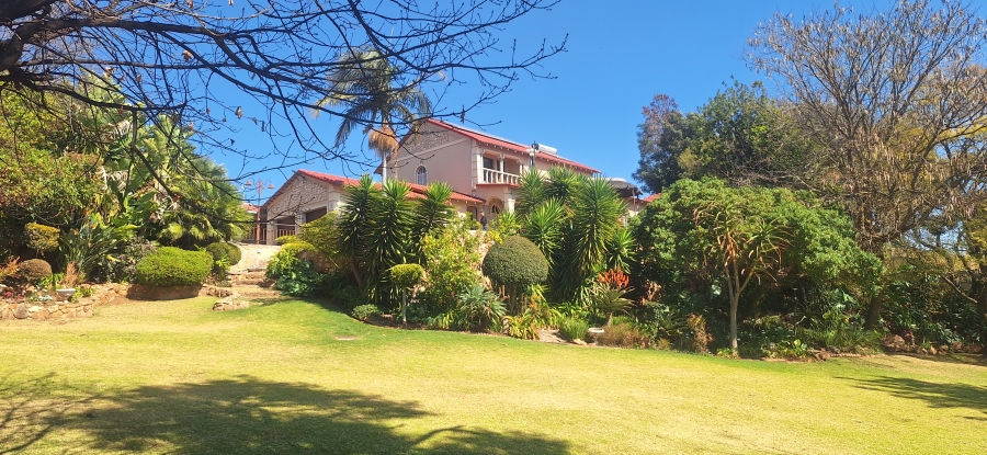 4 Bedroom Property for Sale in Rant En Dal Gauteng