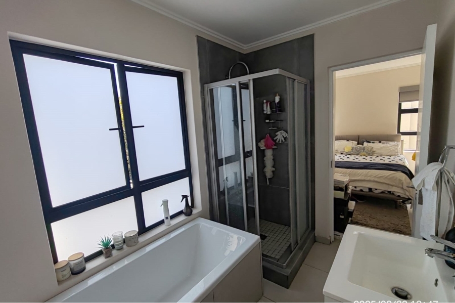 3 Bedroom Property for Sale in Craigavon Gauteng
