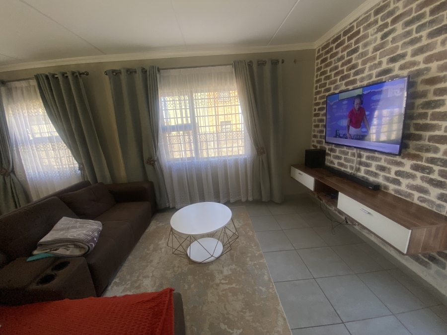 4 Bedroom Property for Sale in Pretoria West Gauteng