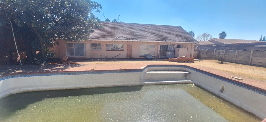 3 Bedroom Property for Sale in Rant En Dal Gauteng
