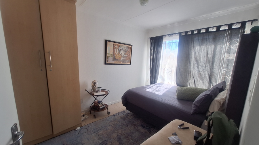 3 Bedroom Property for Sale in Clayville East Gauteng