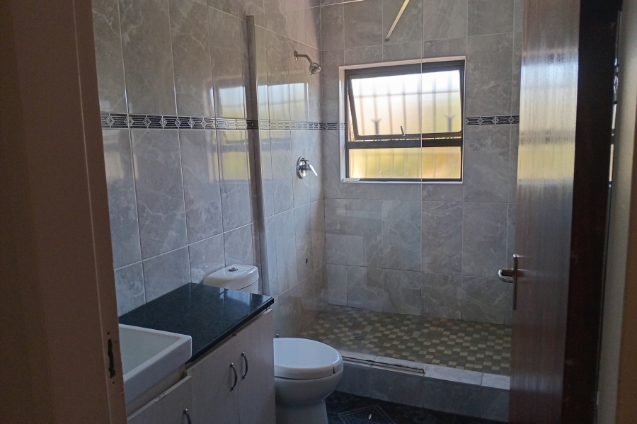 To Let 3 Bedroom Property for Rent in Lombardy East Gauteng