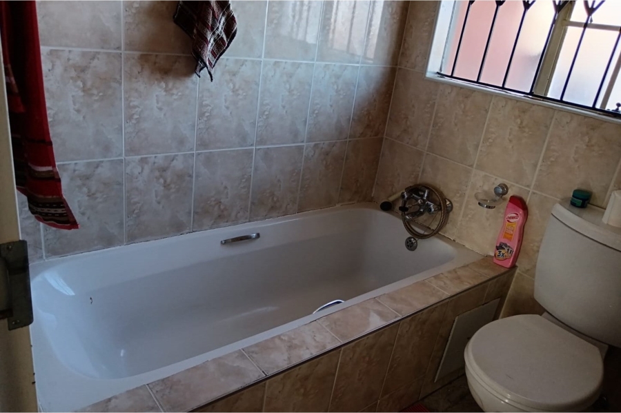3 Bedroom Property for Sale in Cosmo City Gauteng