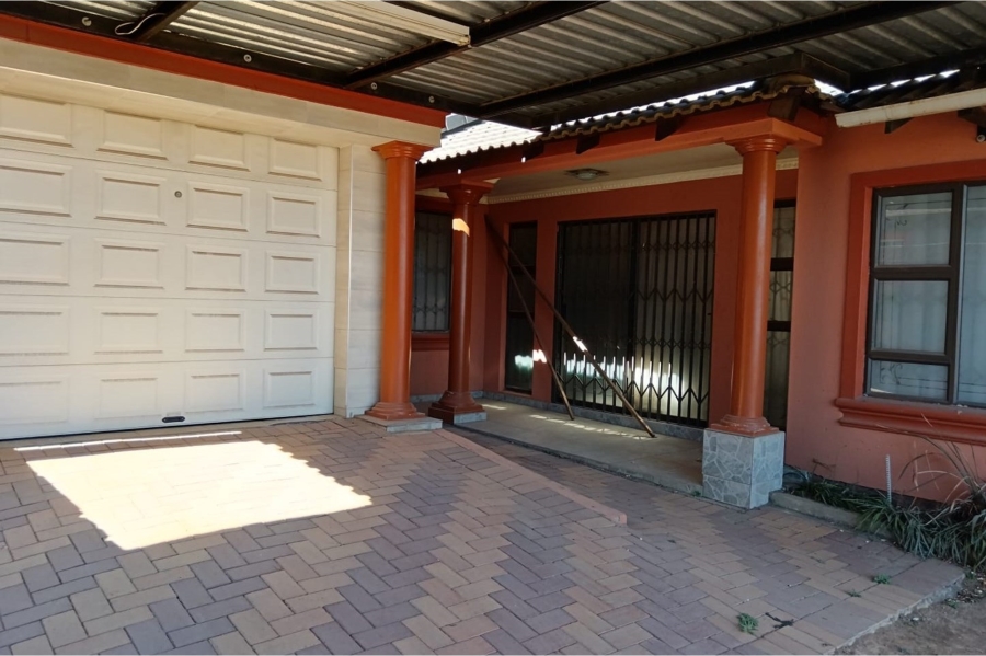 3 Bedroom Property for Sale in Cosmo City Gauteng