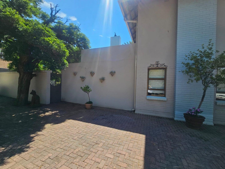 To Let commercial Property for Rent in Three Rivers Gauteng