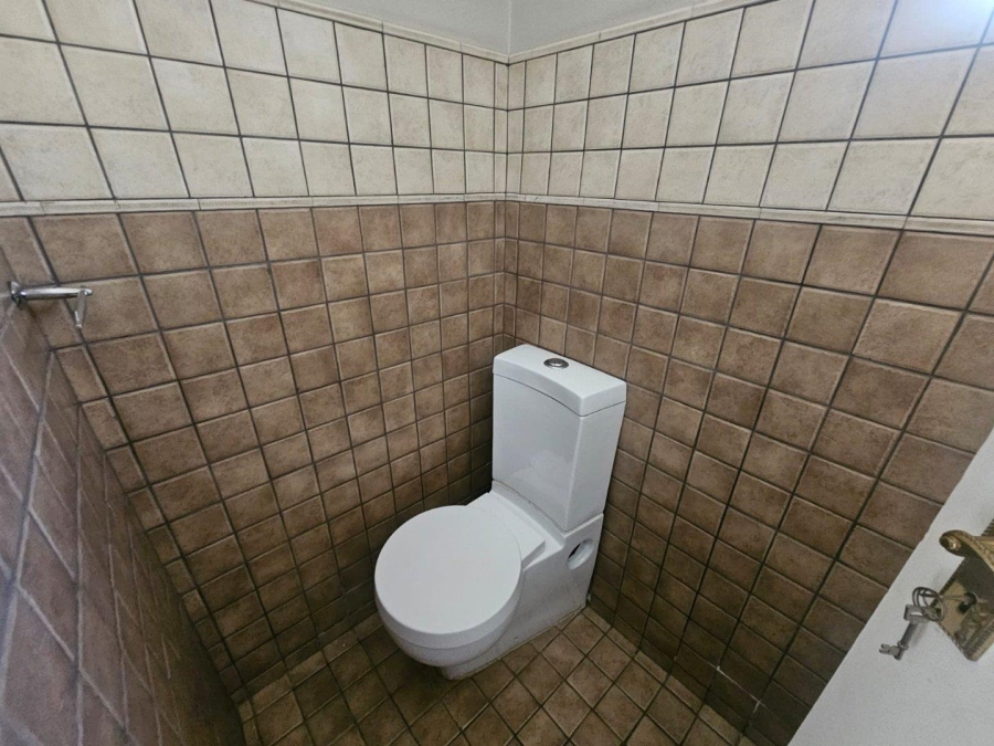 To Let commercial Property for Rent in Three Rivers Gauteng