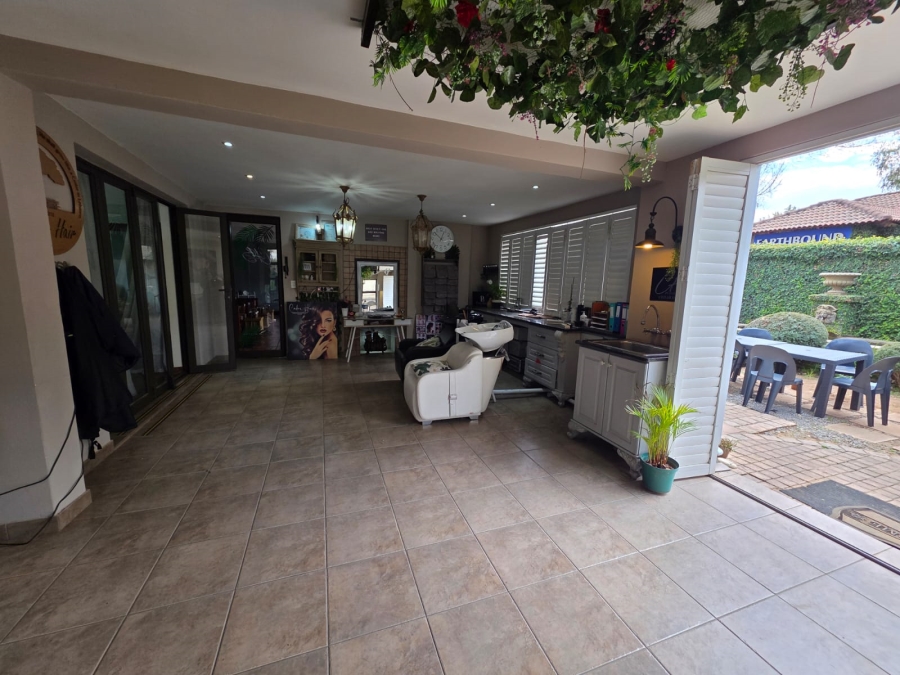 To Let commercial Property for Rent in Three Rivers Gauteng