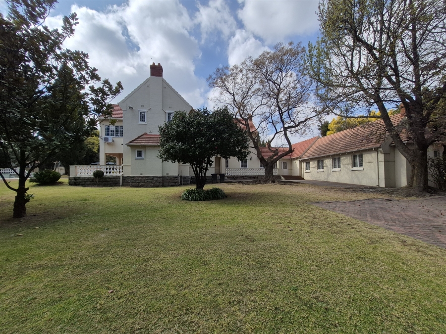 Commercial Property for Sale in Saxonwold Gauteng