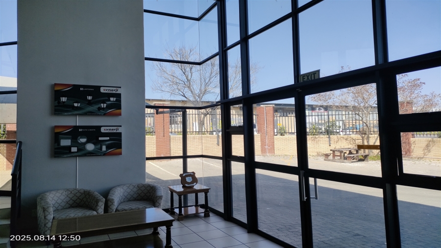 To Let commercial Property for Rent in North Riding Gauteng