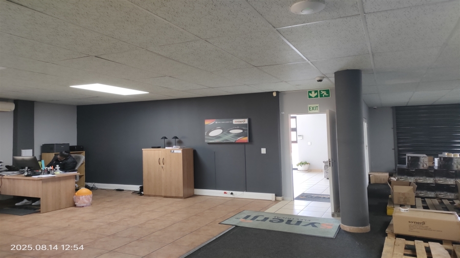 To Let commercial Property for Rent in North Riding Gauteng