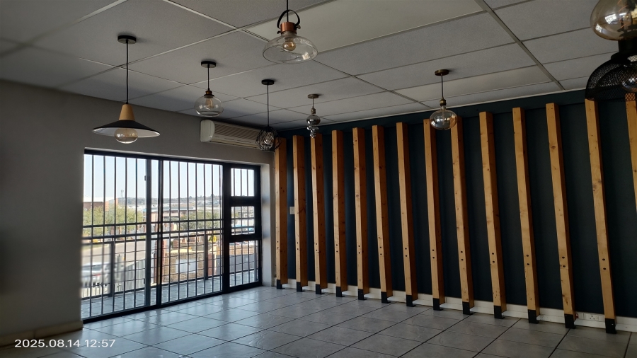 To Let commercial Property for Rent in North Riding Gauteng