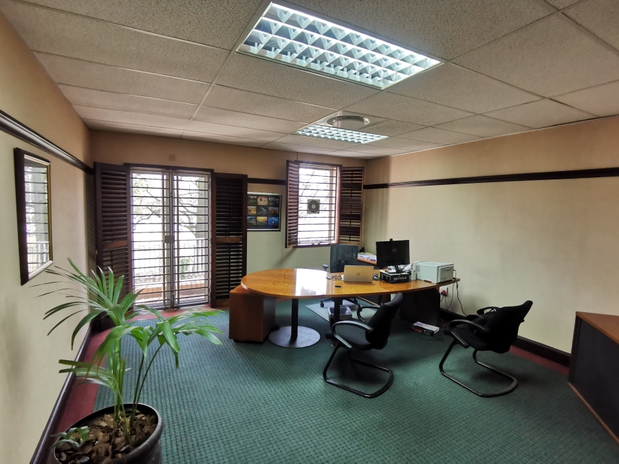 To Let commercial Property for Rent in Houghton Estate Gauteng