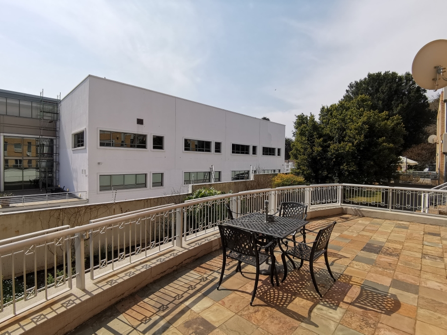 To Let commercial Property for Rent in Houghton Estate Gauteng