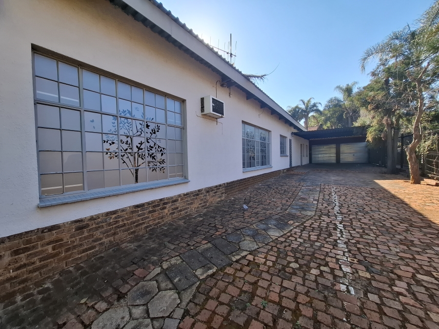 To Let commercial Property for Rent in Monument Park Gauteng