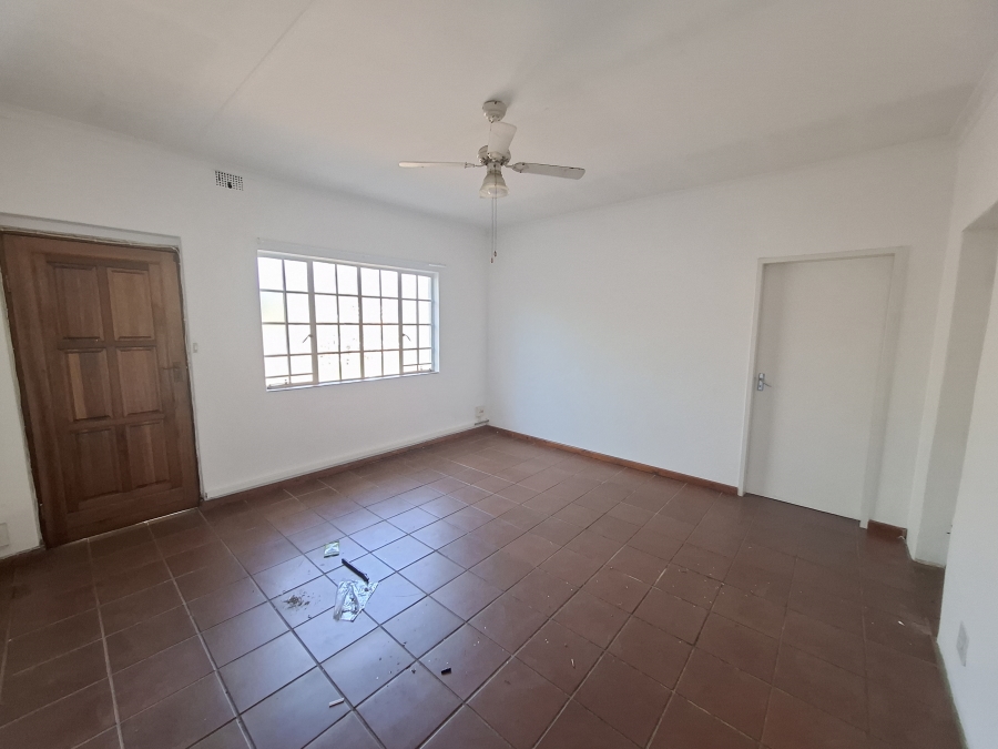To Let commercial Property for Rent in Monument Park Gauteng