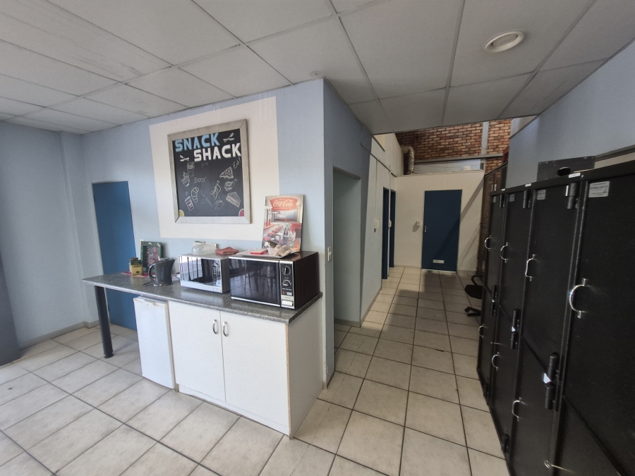 To Let commercial Property for Rent in Meadowdale Gauteng