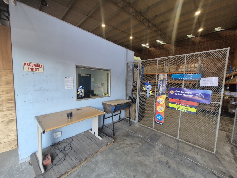 To Let commercial Property for Rent in Meadowdale Gauteng