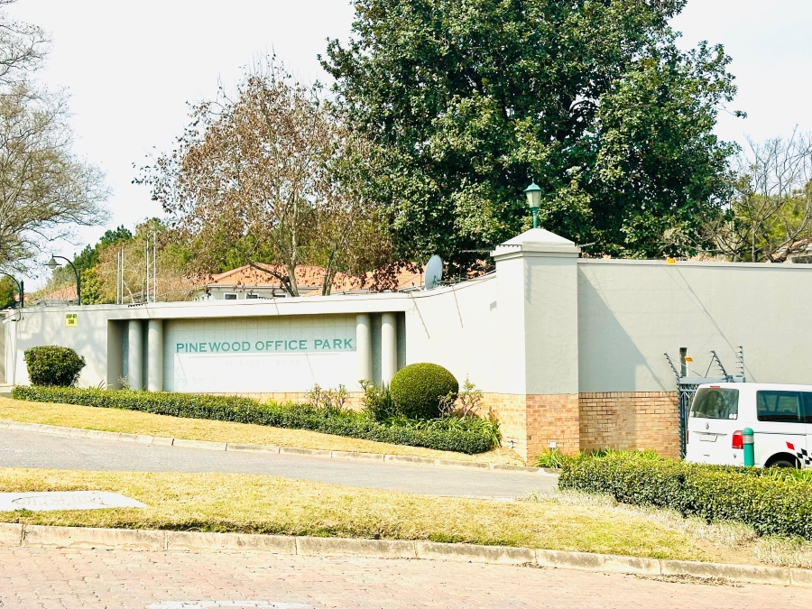 To Let commercial Property for Rent in Woodmead Gauteng