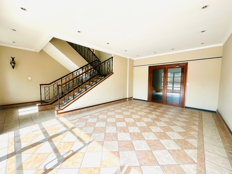 To Let commercial Property for Rent in Woodmead Gauteng