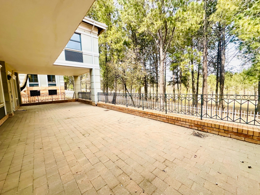 To Let commercial Property for Rent in Woodmead Gauteng