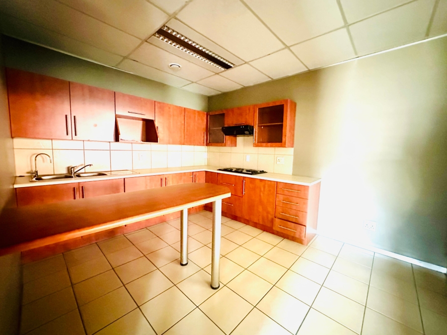 To Let commercial Property for Rent in Woodmead Gauteng