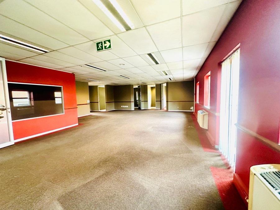 To Let commercial Property for Rent in Woodmead Gauteng