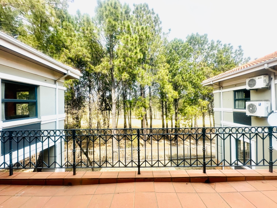 To Let commercial Property for Rent in Woodmead Gauteng