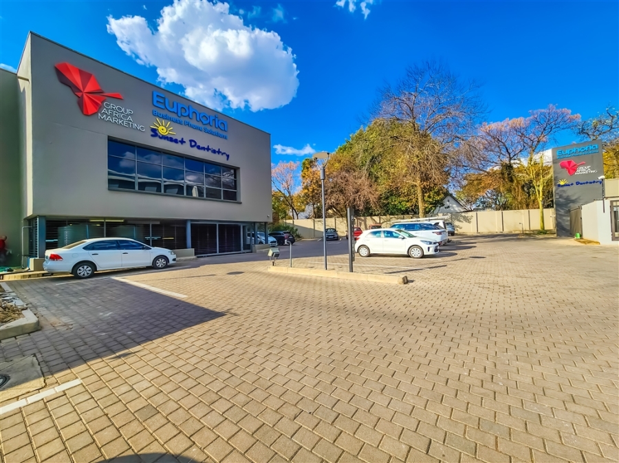 To Let commercial Property for Rent in Fourways Gauteng