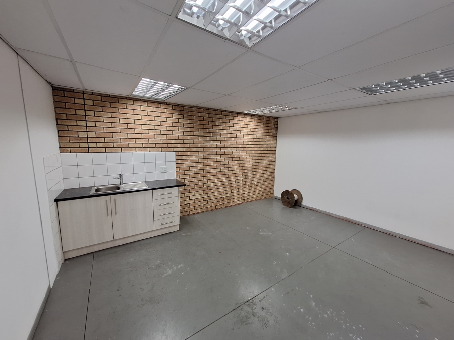 To Let commercial Property for Rent in North Riding Gauteng