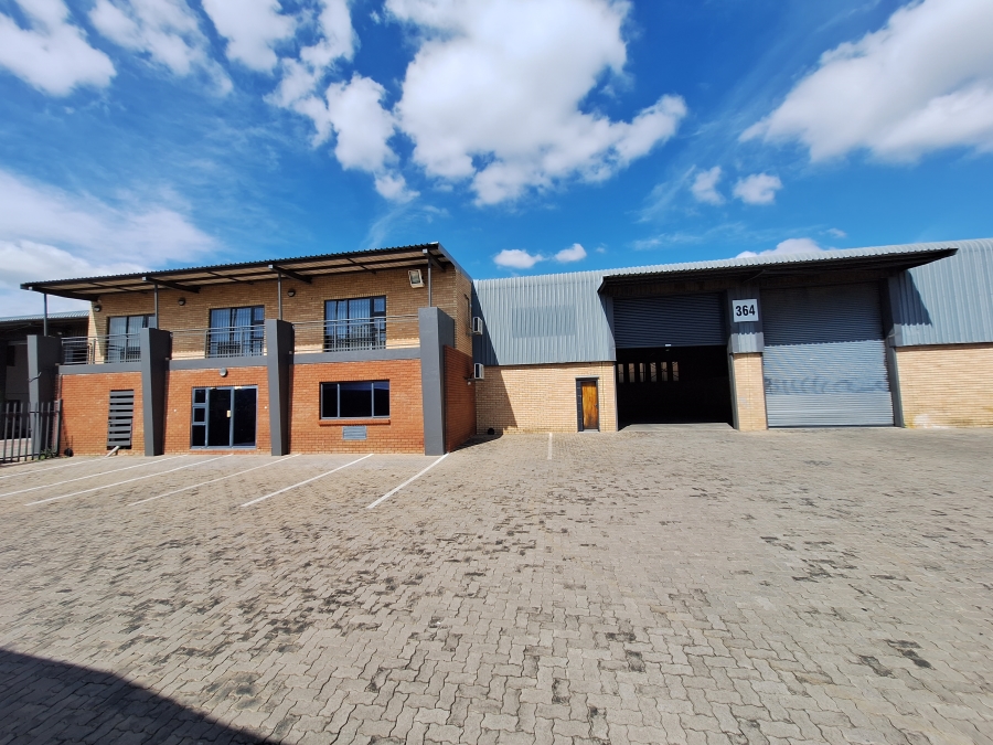 To Let commercial Property for Rent in North Riding Gauteng