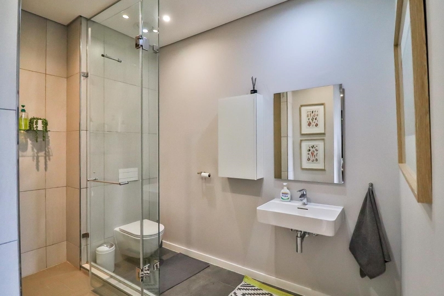 2 Bedroom Property for Sale in Menlyn Gauteng