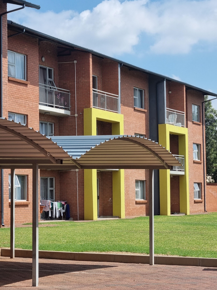 2 Bedroom Property for Sale in Montana Gauteng