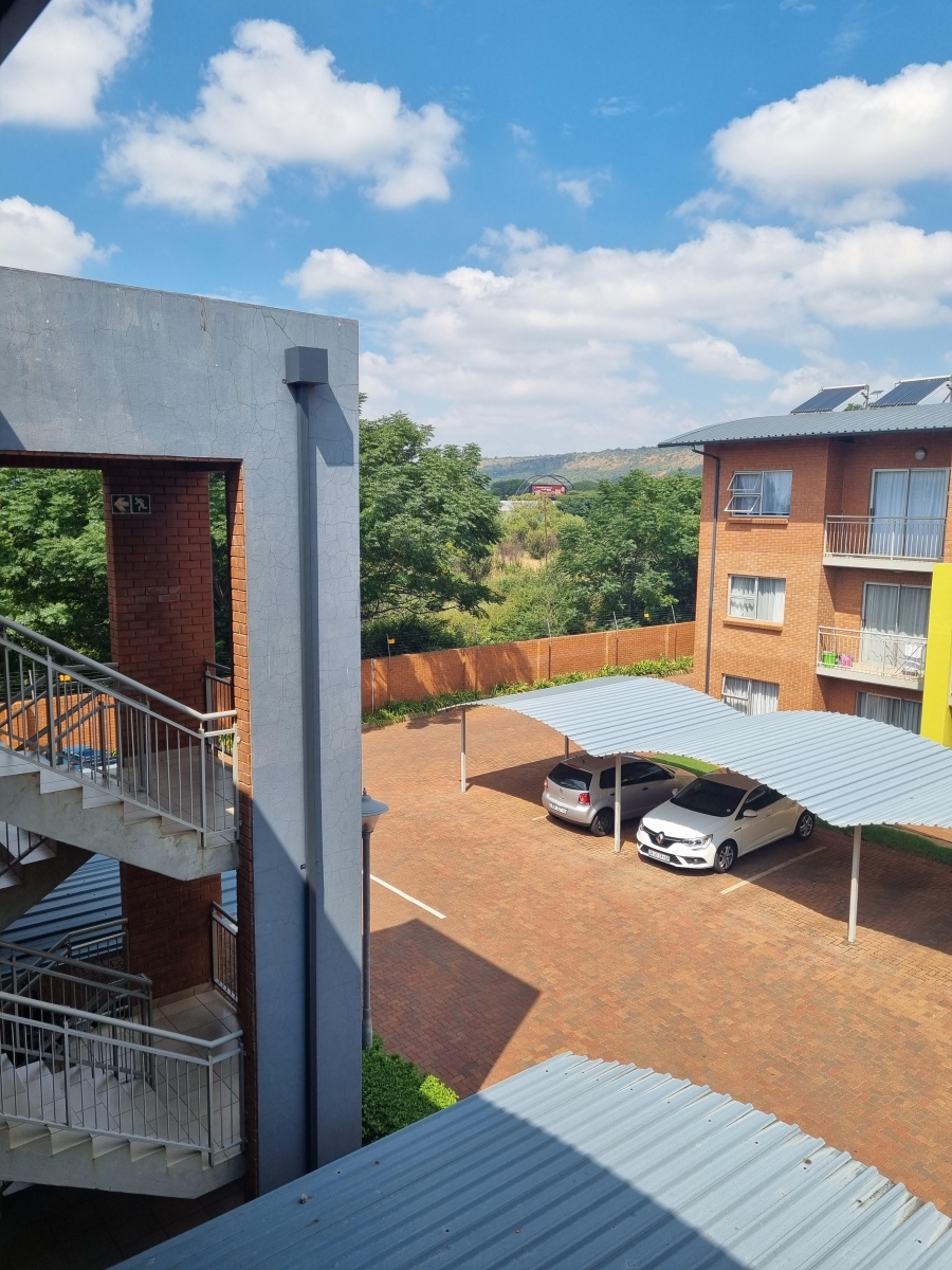 2 Bedroom Property for Sale in Montana Gauteng