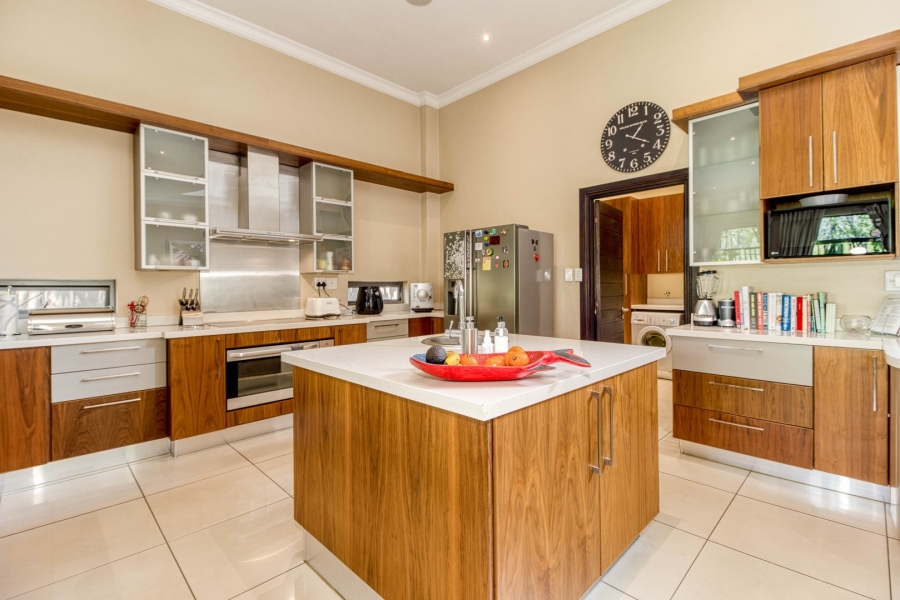 4 Bedroom Property for Sale in Woodmead Gauteng