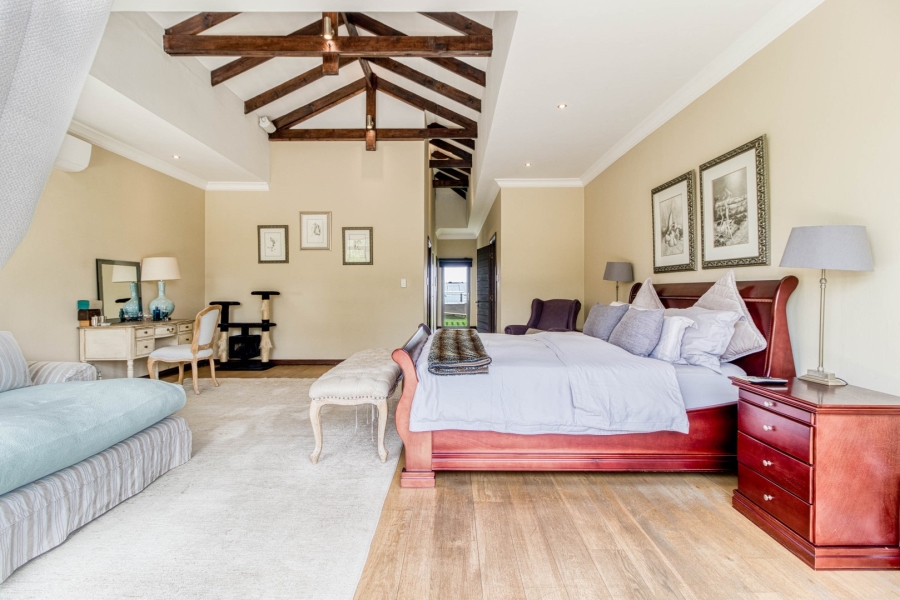 4 Bedroom Property for Sale in Woodmead Gauteng