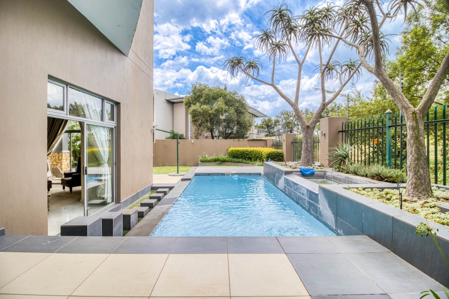 4 Bedroom Property for Sale in Woodmead Gauteng