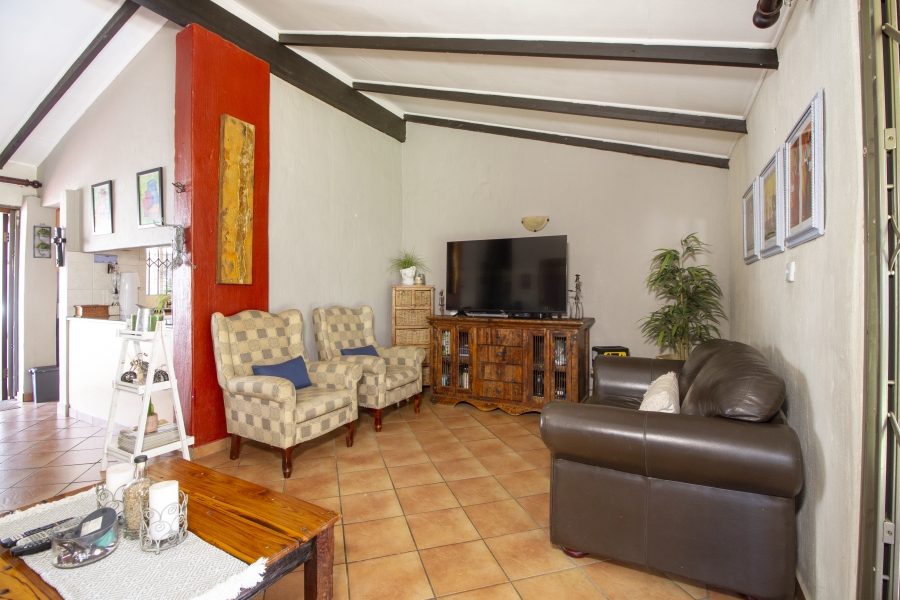 3 Bedroom Property for Sale in Elardus Park Gauteng
